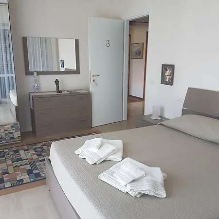 Bed & Breakfast Ai Due Vecchi Ulivi 3*