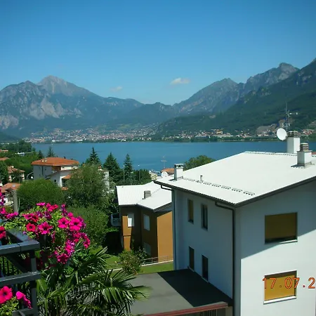 Ai Due Vecchi Ulivi Bed & Breakfast 3*