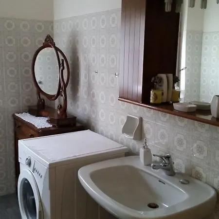 Ai Due Vecchi Ulivi Bed & Breakfast Garlate