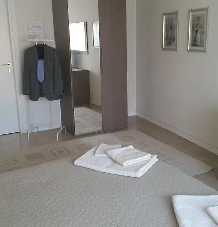 Bed & Breakfast Ai Due Vecchi Ulivi 3*