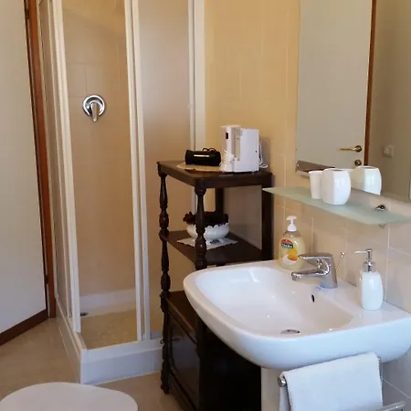 Ai Due Vecchi Ulivi 3*