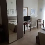 Ai Due Vecchi Ulivi Frühstückspension Garlate