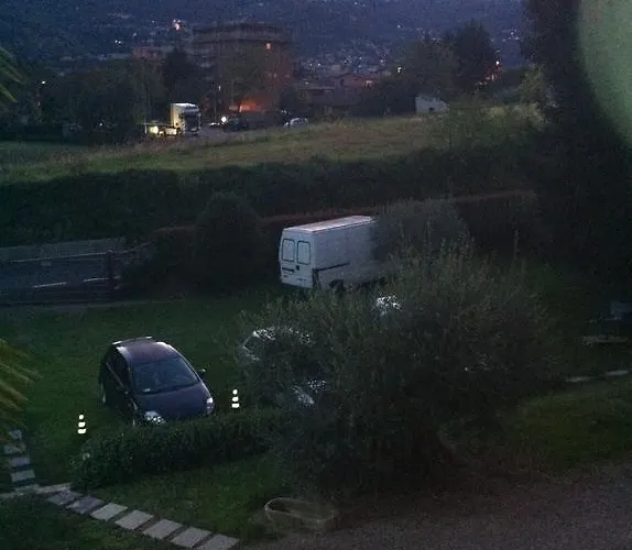 Bed & Breakfast Ai Due Vecchi Ulivi 3*